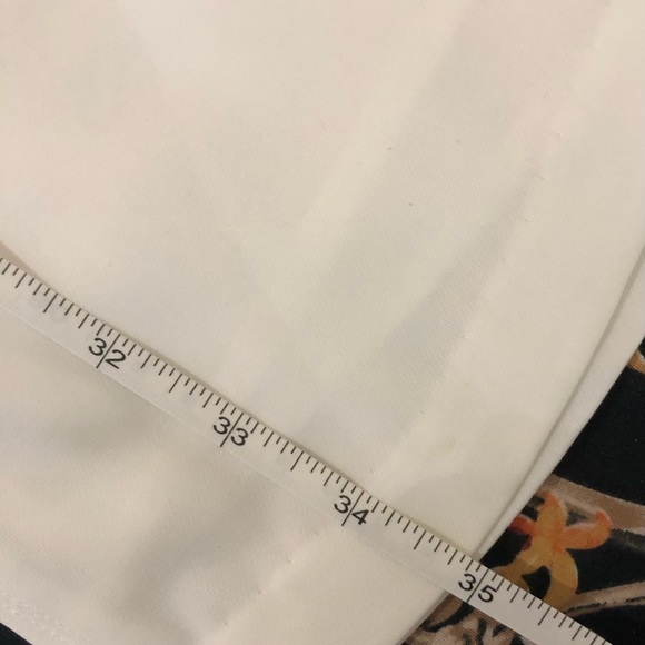 Beautiful white dress - Picture 16 of 16